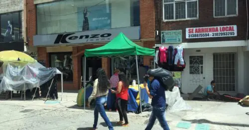 PANTIS Y MEDIAS NAIDU PANTIS Y MEDIAS NAIDU